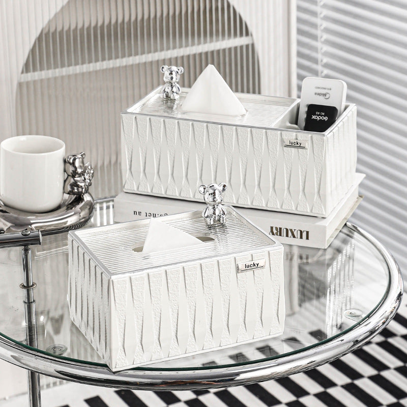 【ティッシュケース】高級感 シンプルホワイト クマちゃん付き