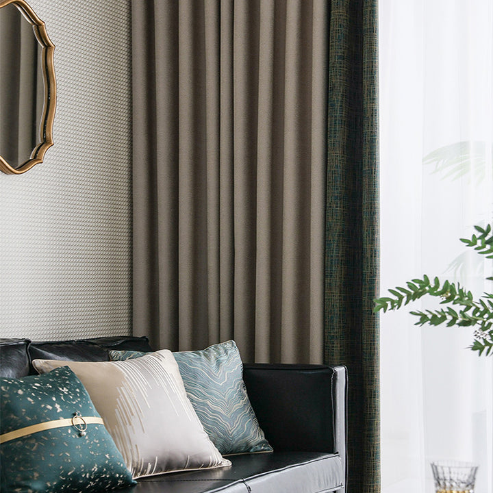 【ドレープカーテン】高級感 緑とブラウンの組み合わせ