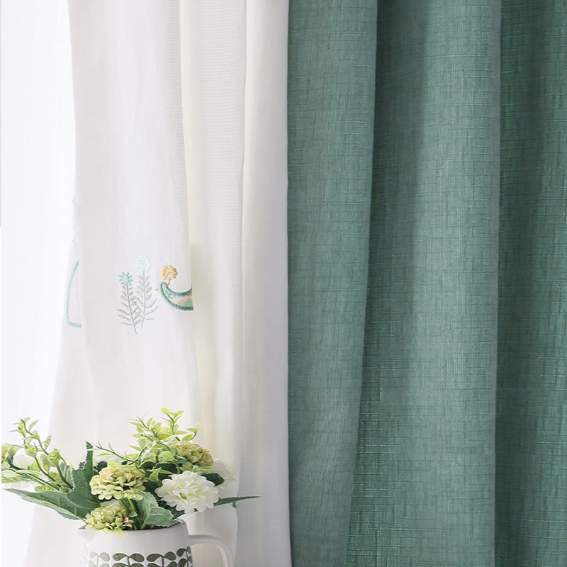 【ドレープカーテン】アニメ動物絵 緑