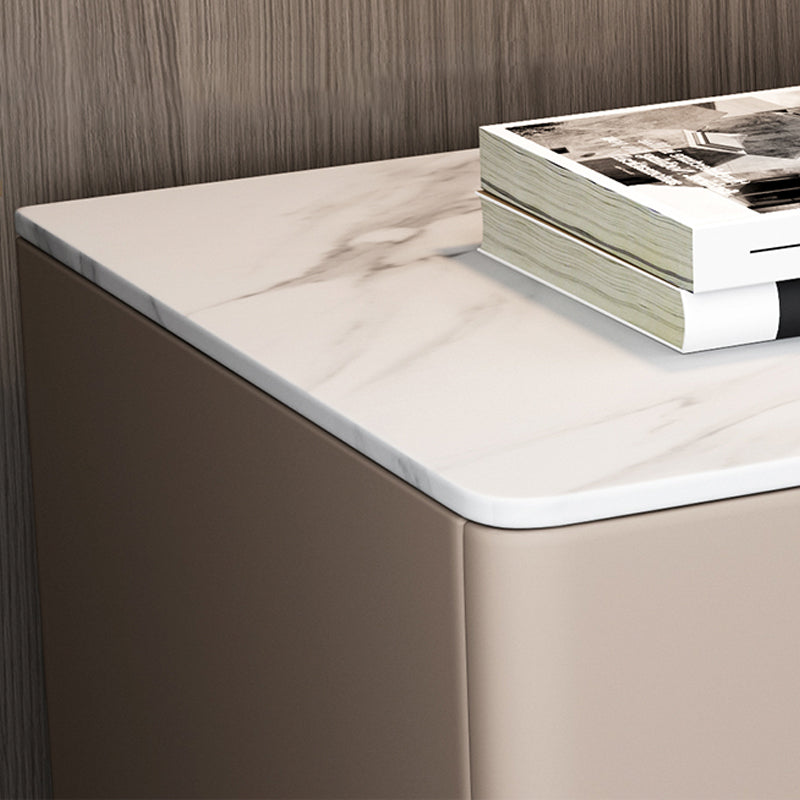 【ナイトテーブル】ベッドサイドテーブル 高級感コンパクト型 選べる9色 丸角加工の細部画像 安心の100日間返品交換保証