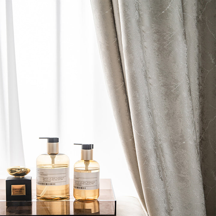 【ドレープカーテン】ジャガード織エレガント 選べる4色 カーテンの細部画像 ブラウン(柄付け) 布製 遮光2級