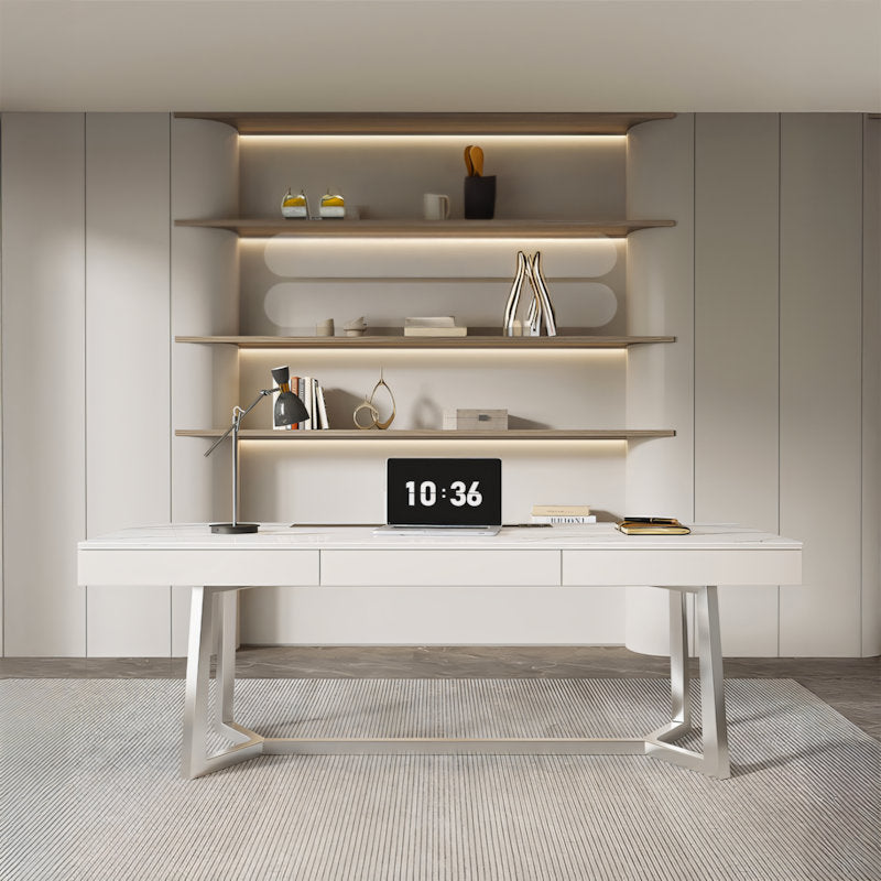 【デスク】クリームトーン 洗練 清潔感