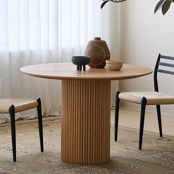 【ダイニングテーブル】シルエットデザイン