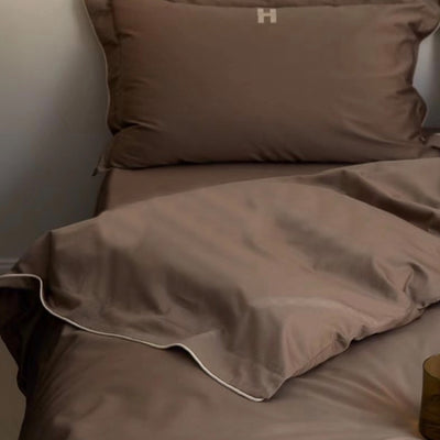 オーストラリア綿100％ 北欧風 ベッド用品 シンプル 刺繍デザイン 4点セット