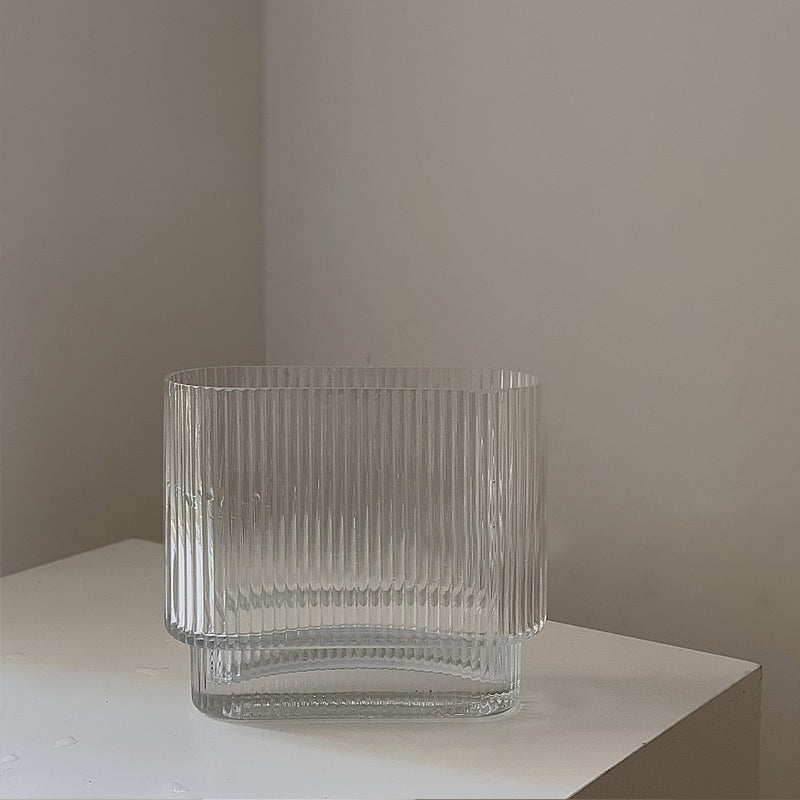 花器  可愛い ユリ シンプル エレガント ガラス製  フラワーベース ガラス容器 インテリア飾り 置物 贈り物 人気